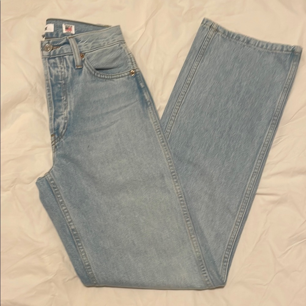 RE/DONE 90s High Rise Loose in bleach destroy.